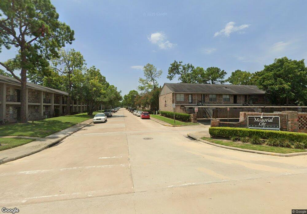 872 Bettina Ct, Houston, TX 77024 - photo 1