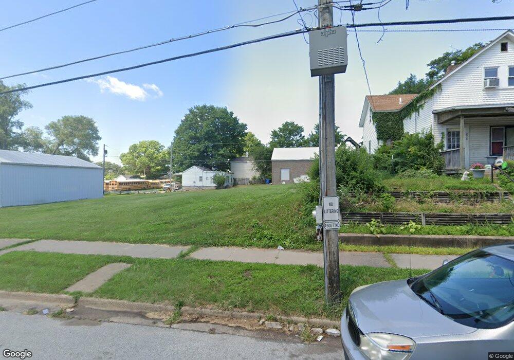 222 Washington St, Davenport, IA 52802 - photo 1