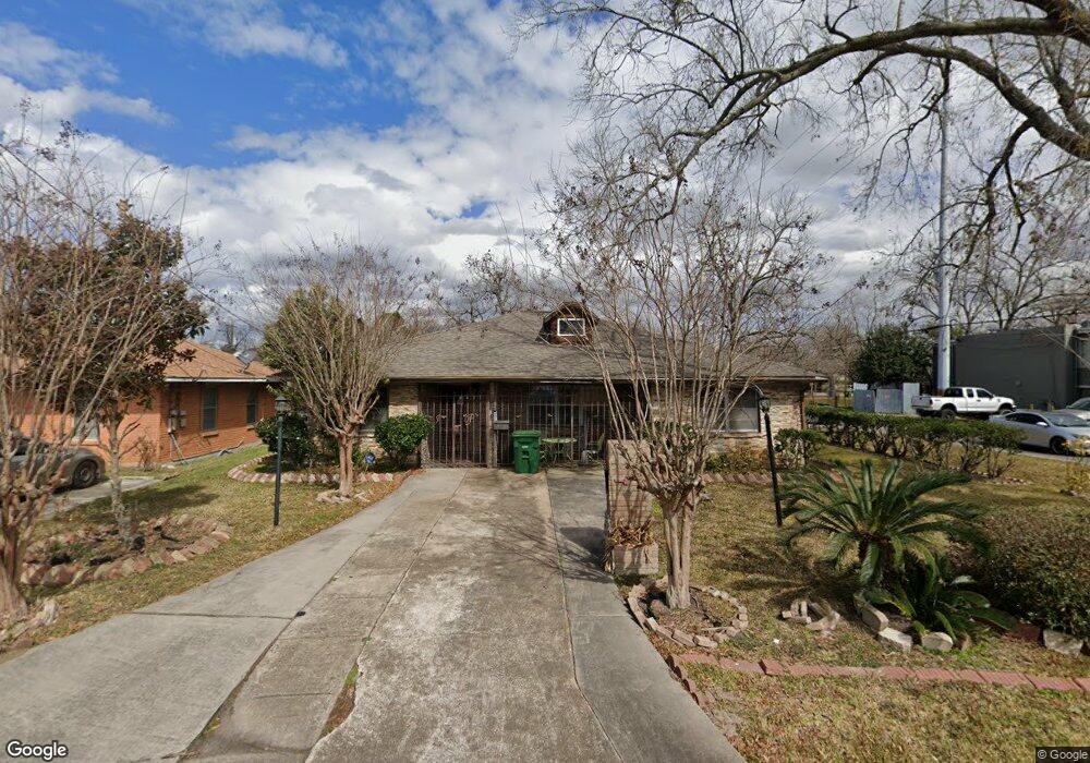 6431 Gammage St, Houston, TX 77087 - photo 1