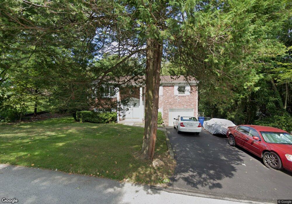 917 Ash Rd, Wallingford, PA 19086 - photo 1