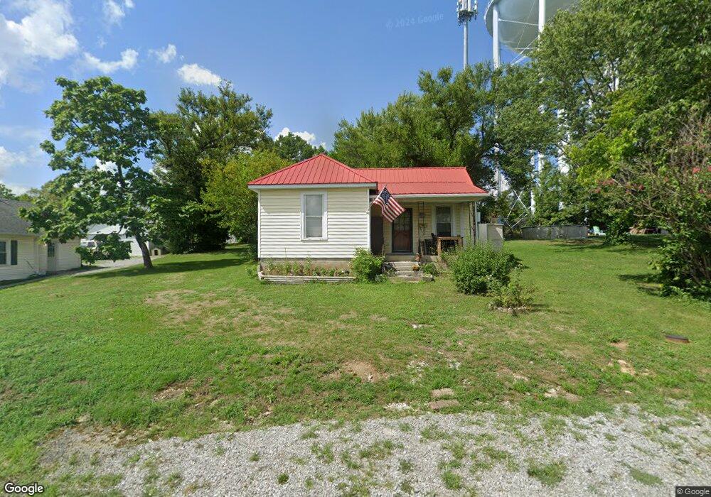 113 Eminence Ave, Harrodsburg, KY 40330 - photo 1