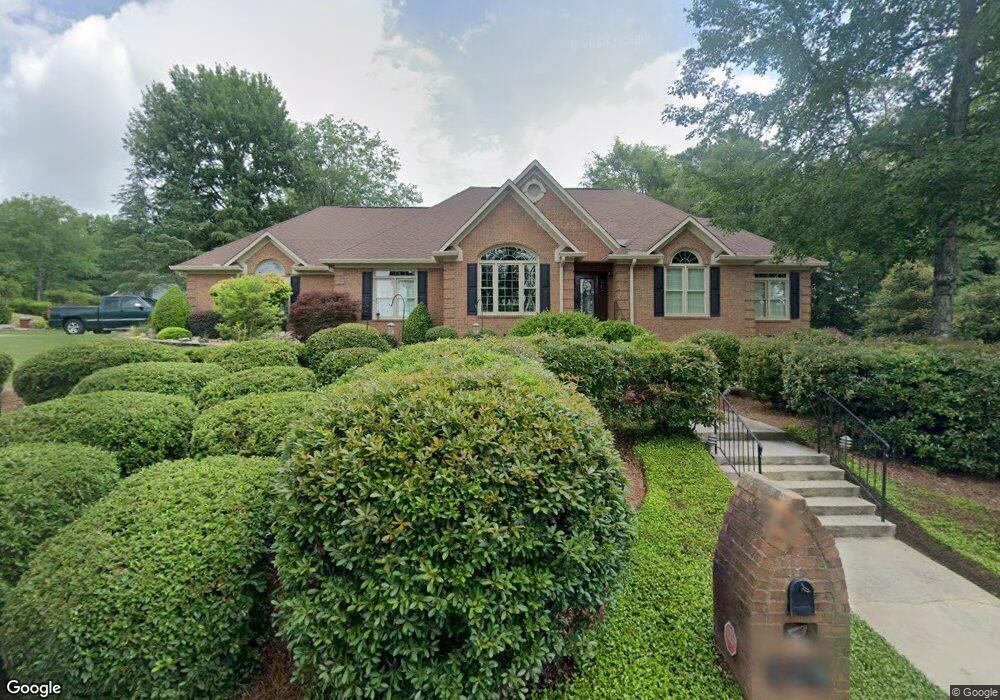 129 Lake View Dr N, Macon, GA 31210 - photo 1