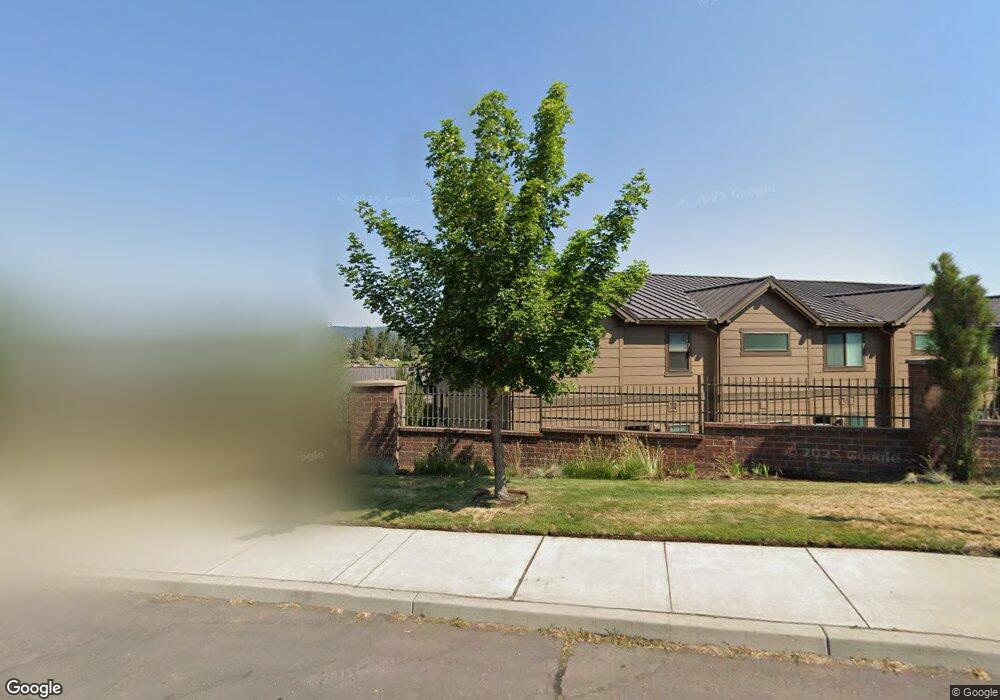 877 Theater Dr, Bend, OR 97702 - photo 1