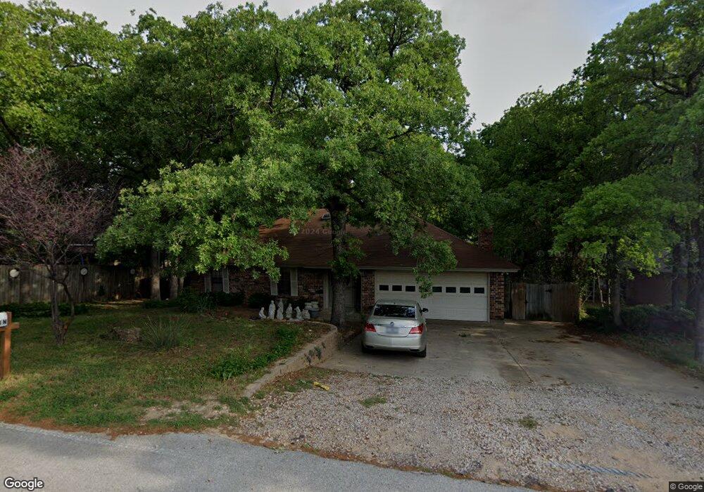 508 Robin Ln, Azle, TX 76020 - photo 1