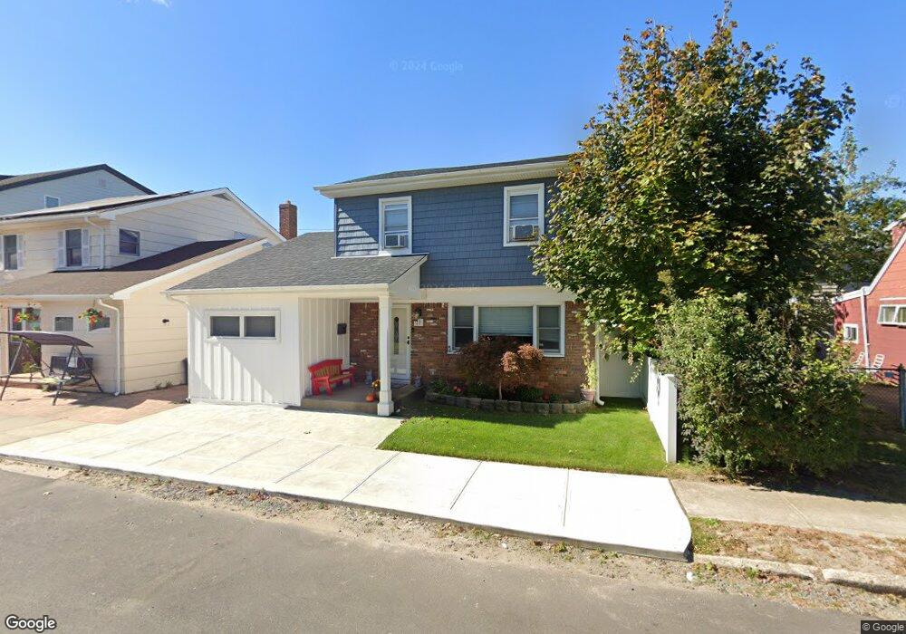 27 Curley St, Long Beach, NY 11561 - photo 1