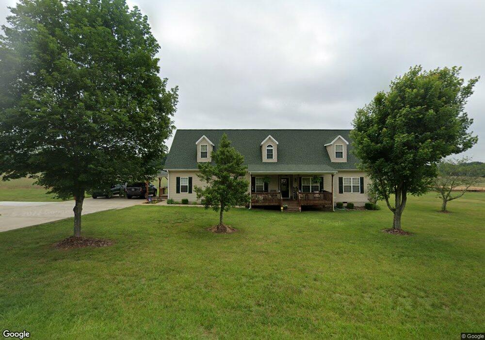 135 S Greenbriar Rd, Statesville, NC 28625 - photo 1