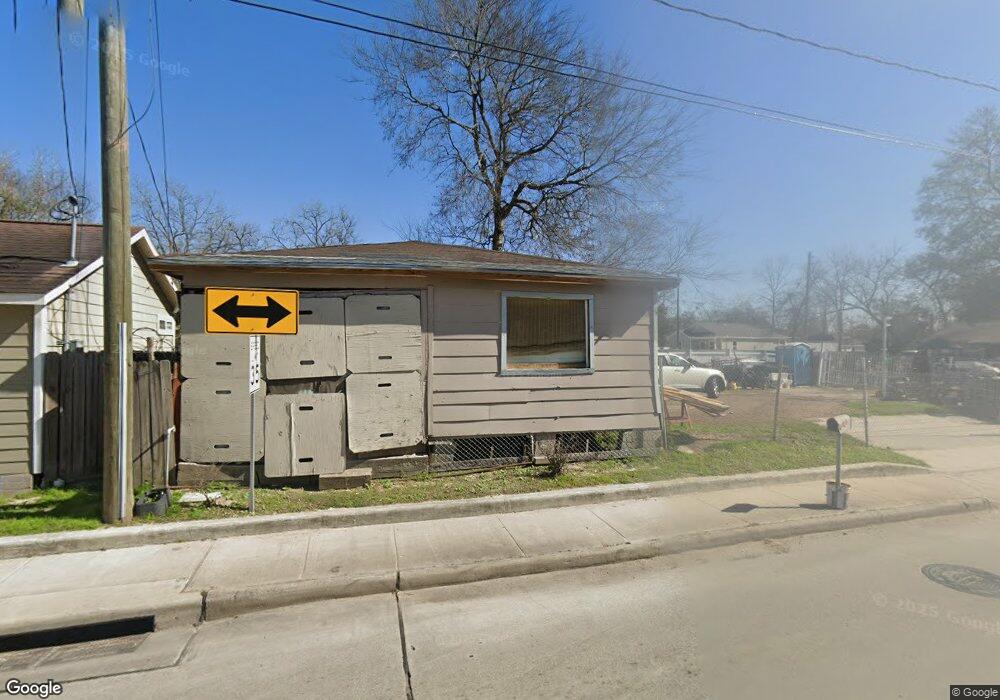 8004 Wheatley St, Houston, TX 77088 - photo 1