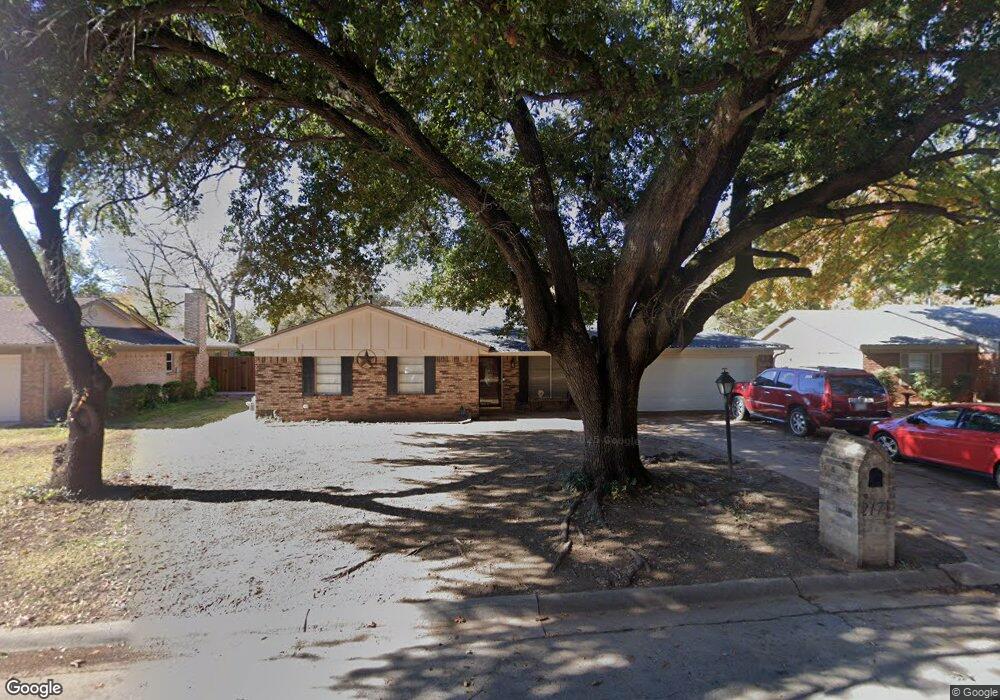 217 Arcadia St, Hurst, TX 76053 - photo 1