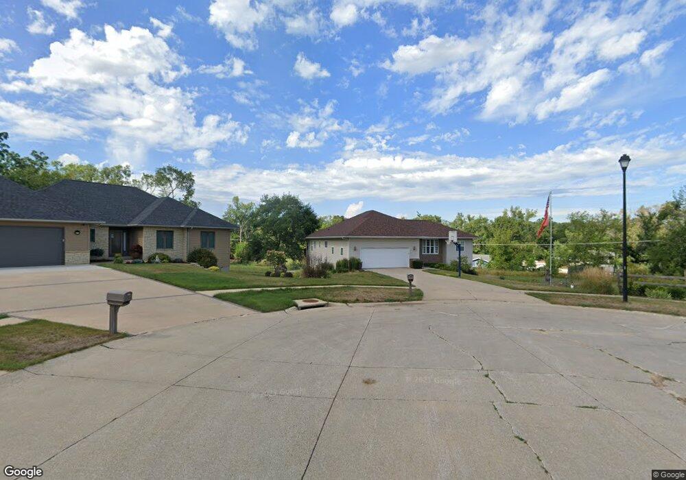 4708 Savannah Ct SE, Cedar Rapids, IA 52403 - photo 1