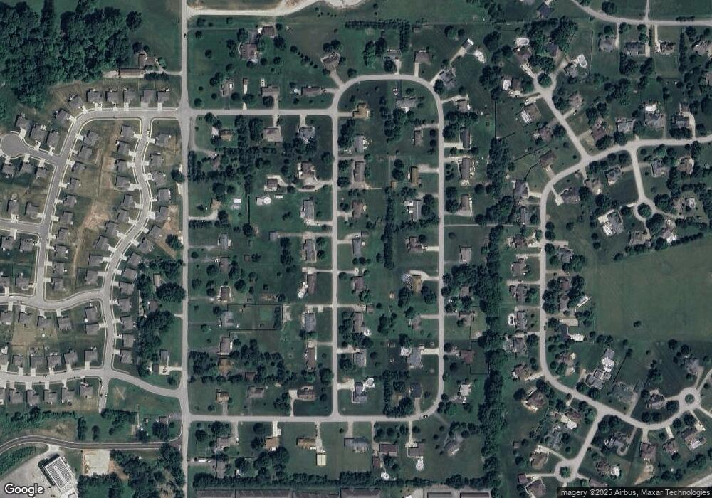 6310 Meadow View Dr, Georgetown, IN 47122 - photo 1