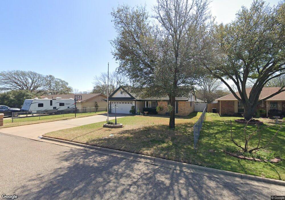 1207 Sheridan Ln, Cleburne, TX 76033 - photo 1