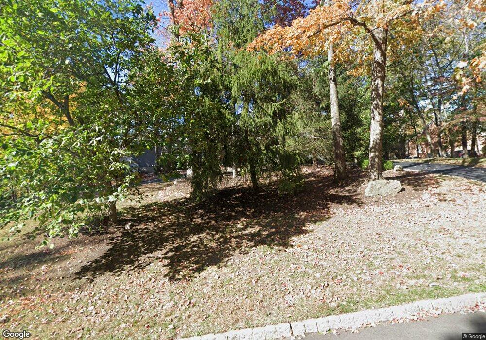 125 Nottingham Dr, Watchung, NJ 07069 - photo 1