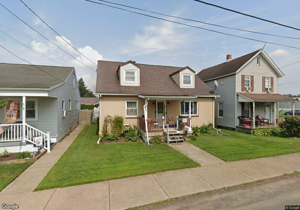 606 Washington St, Berwick, PA 18603 - photo 1