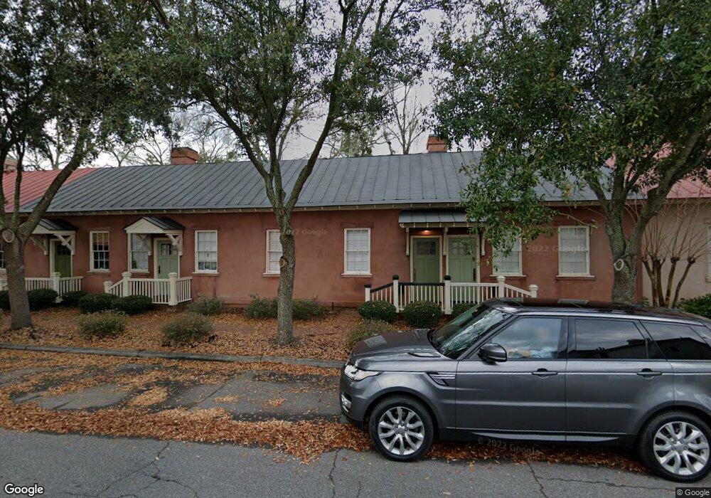 111 W 46th St, Savannah, GA 31405 - photo 1