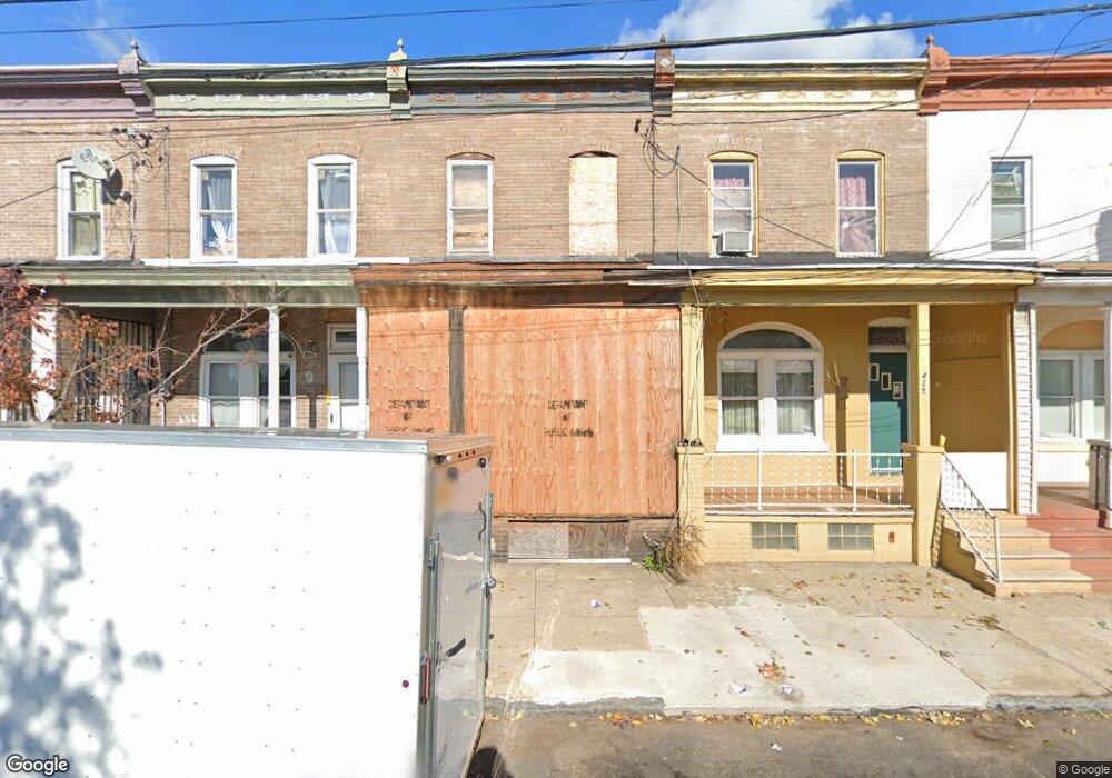 423 Winslow St, Camden, NJ 08104 - photo 1