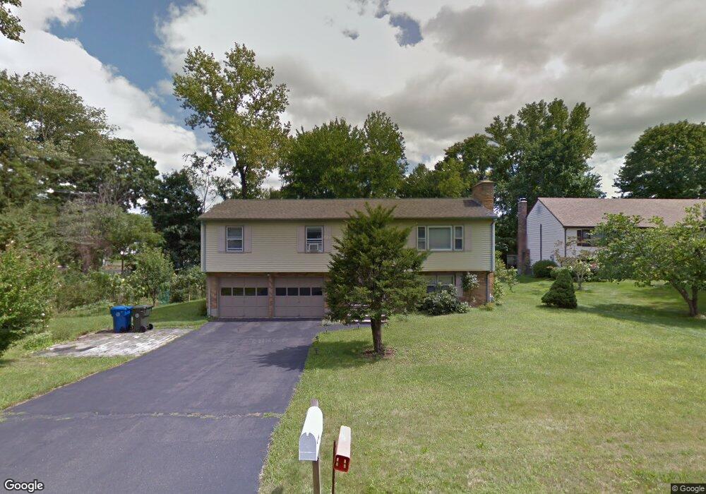 5 Pine Tree Ct, Berlin, CT 06037 - photo 1