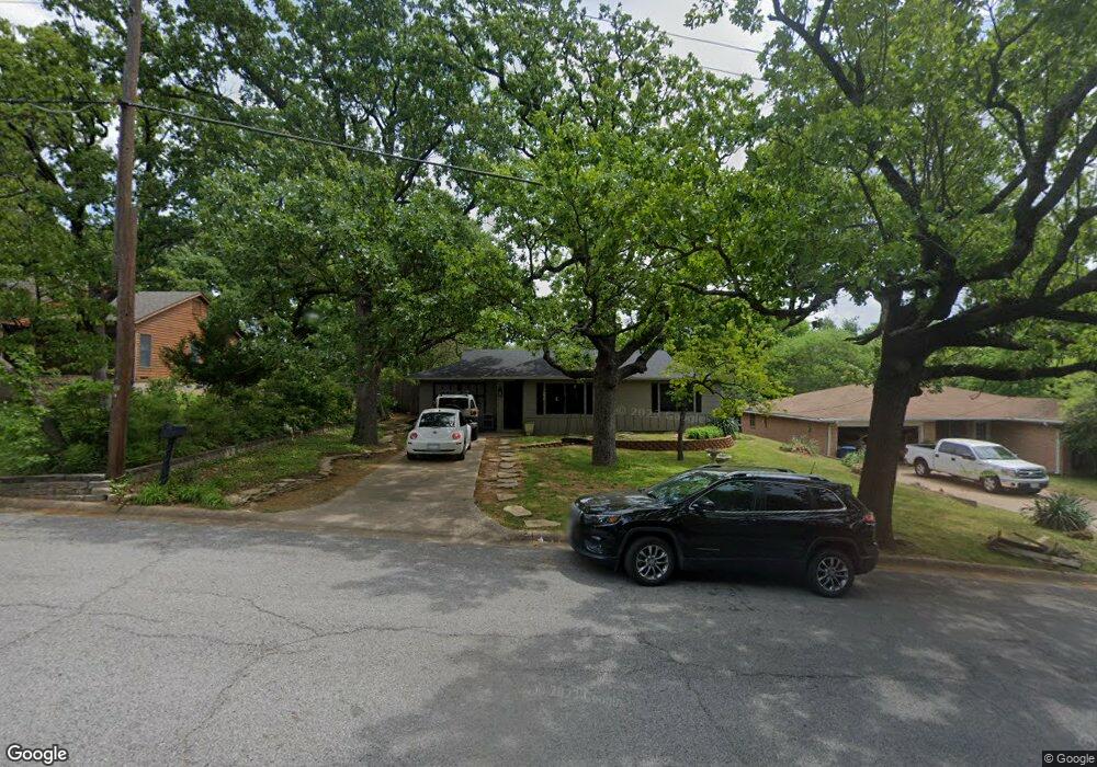 1208 Woodlawn Blvd, Denison, TX 75020 - photo 1