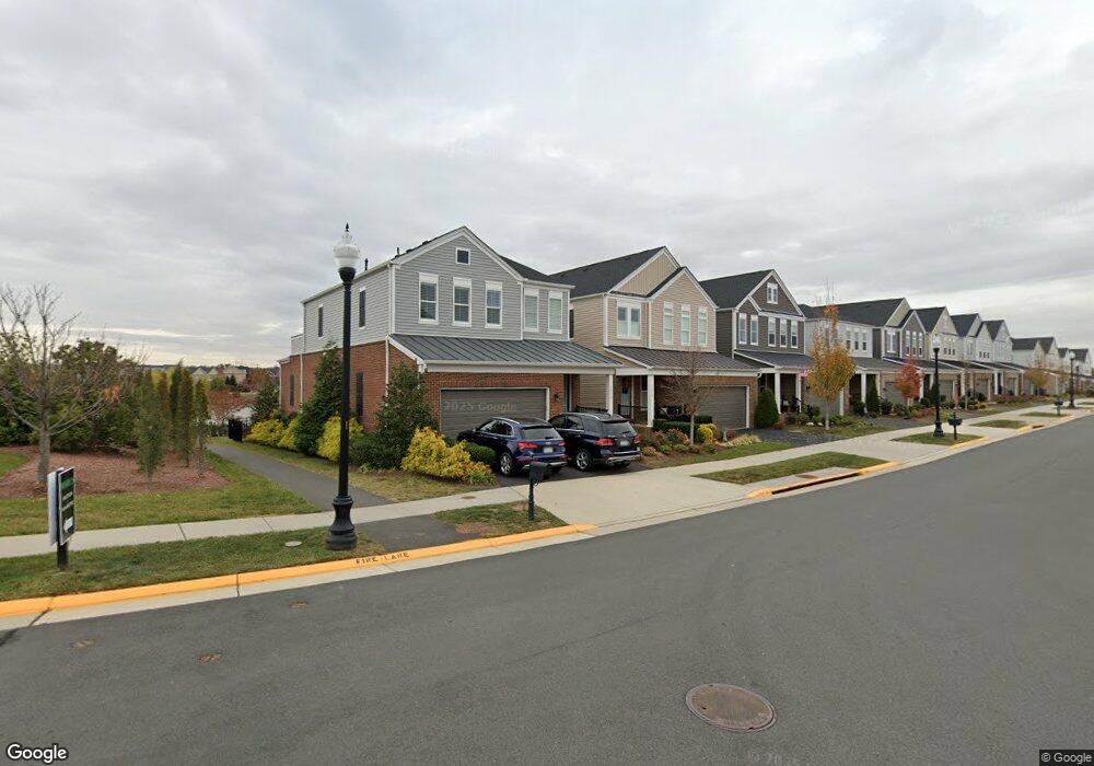 42850 Beaver Crossing Square, Ashburn, VA 20148 - photo 1