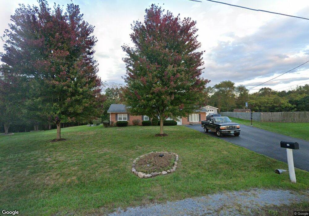 110 Whitfield Cir, Stephens City, VA 22655 - photo 1