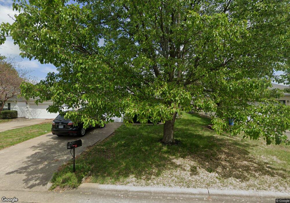 814 S Pin Oak, Nixa, MO 65714 - photo 1