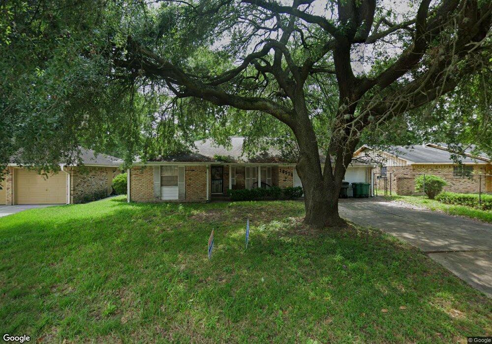 10515 Bretton Dr, Houston, TX 77016 - photo 1