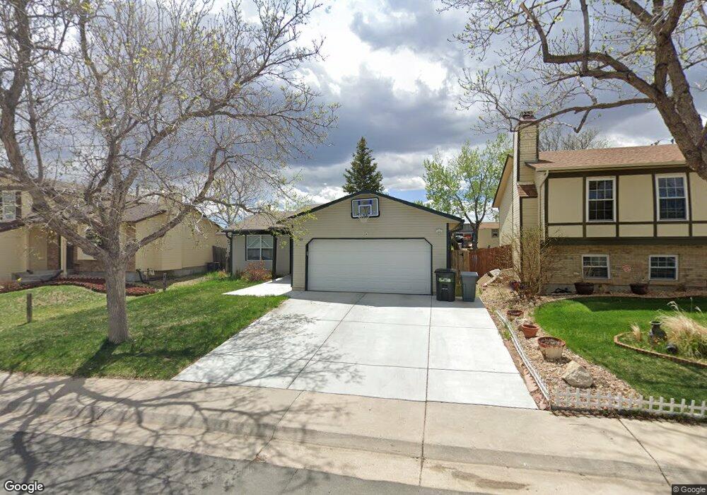 19540 E Purdue Cir, Aurora, CO 80013 - photo 1