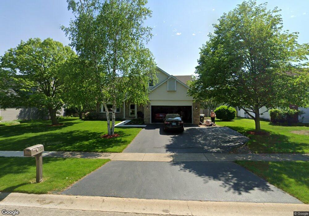 102 Fox Chase Dr S, Oswego, IL 60543 - photo 1