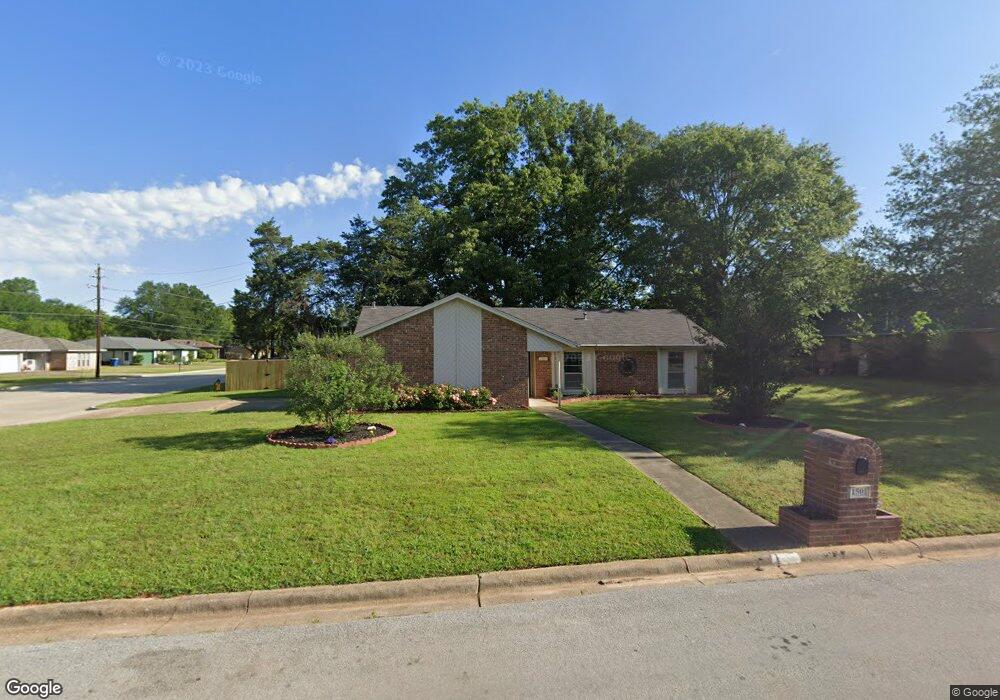 1501 Peach St, Kilgore, TX 75662 - photo 1