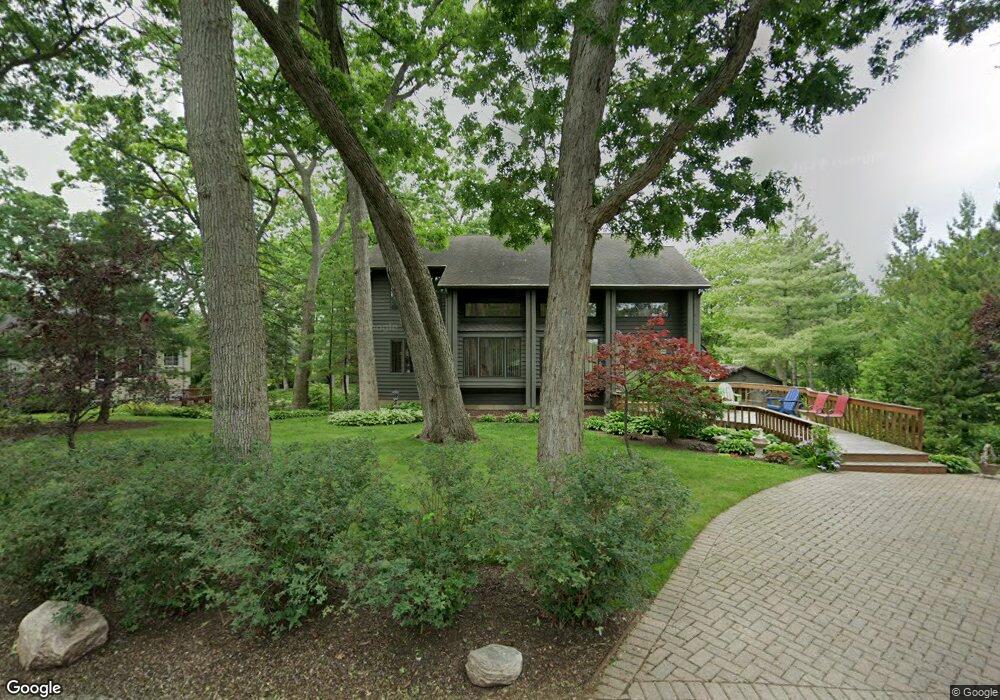 2414 S Bonnie Brook Ln, Waukegan, IL 60087 - photo 1