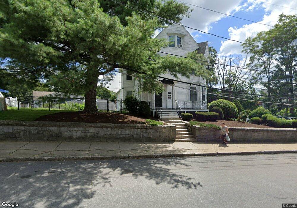 27 Salem St unit 7, Woburn, MA 01801 - photo 1