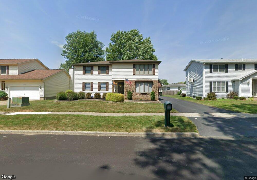 1012 Castlebar Dr, North Tonawanda, NY 14120 - photo 1