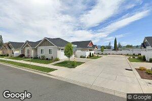 112 SW Boysenberry Way, Grants Pass, OR 97527