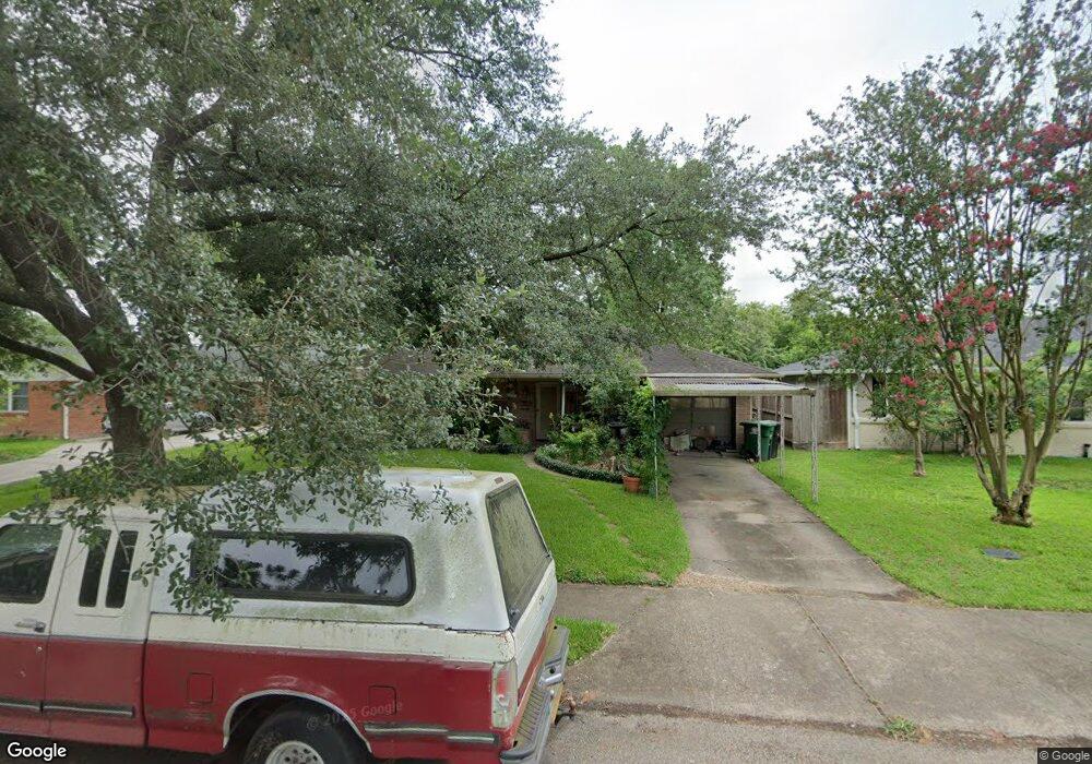 4717 Sanborn Dr, Houston, TX 77092 - photo 1