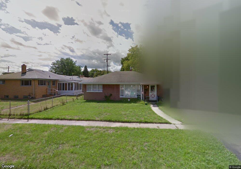 3210 Menominee Ave, Flint, MI 48507 - photo 1