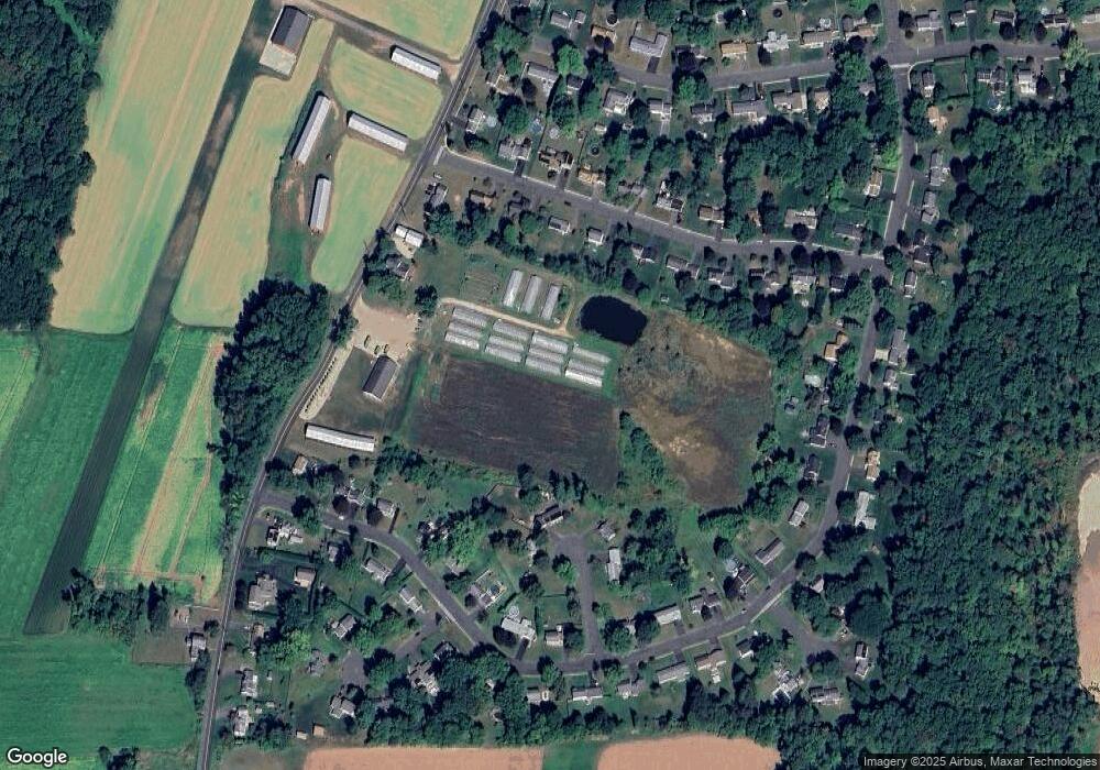 147 Abbe Rd, Enfield, CT 06082 - photo 1