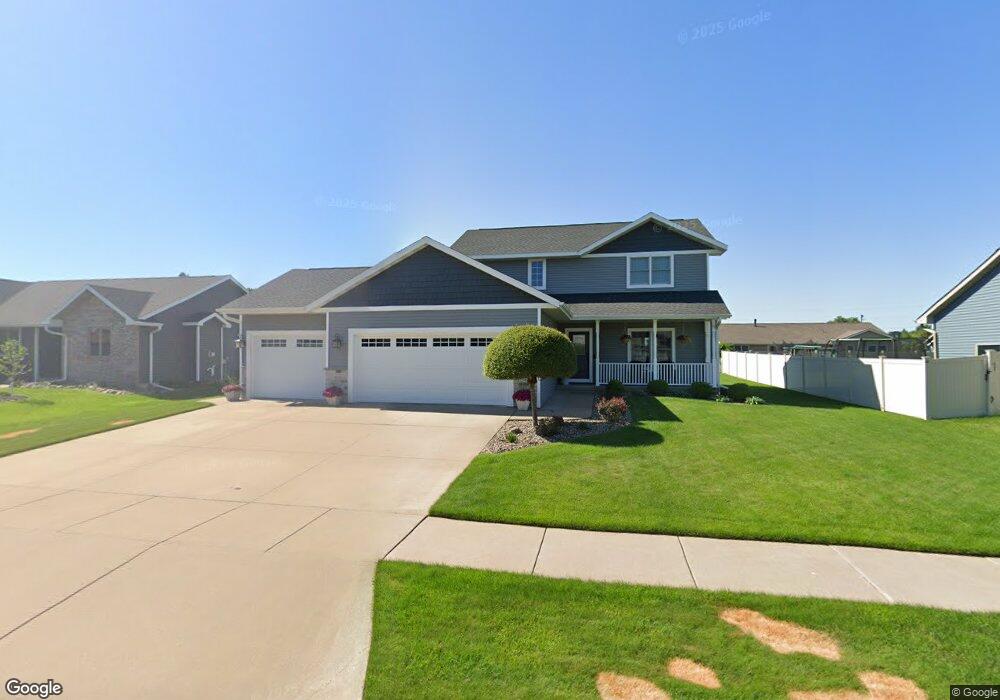 1004 Greenwood St, Holmen, WI 54636 - photo 1