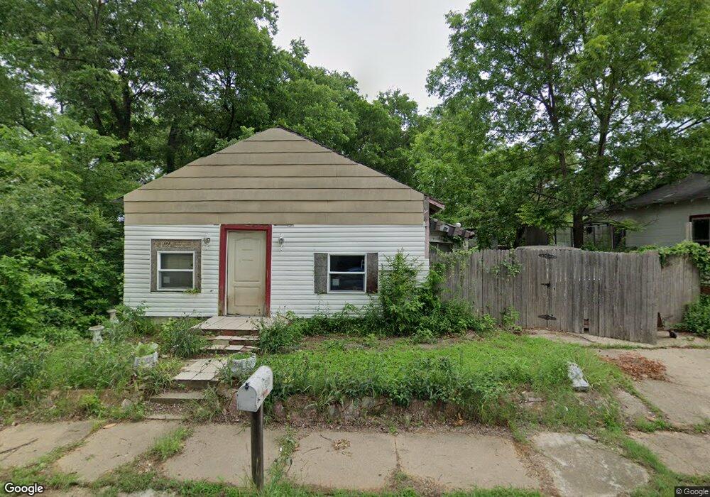 210 D St SE, Ardmore, OK 73401 - photo 1