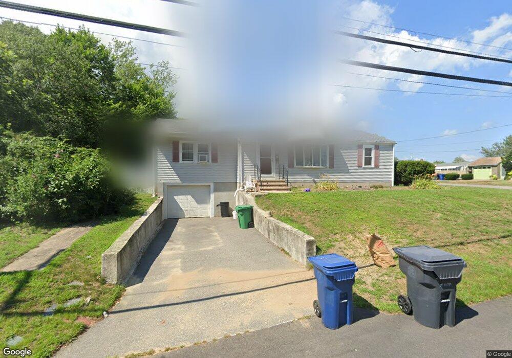 181 Lake Shore Dr, Warwick, RI 02889 - photo 1