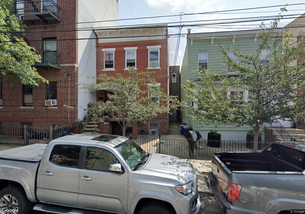 2567 42nd St, Astoria, NY 11103 - photo 1