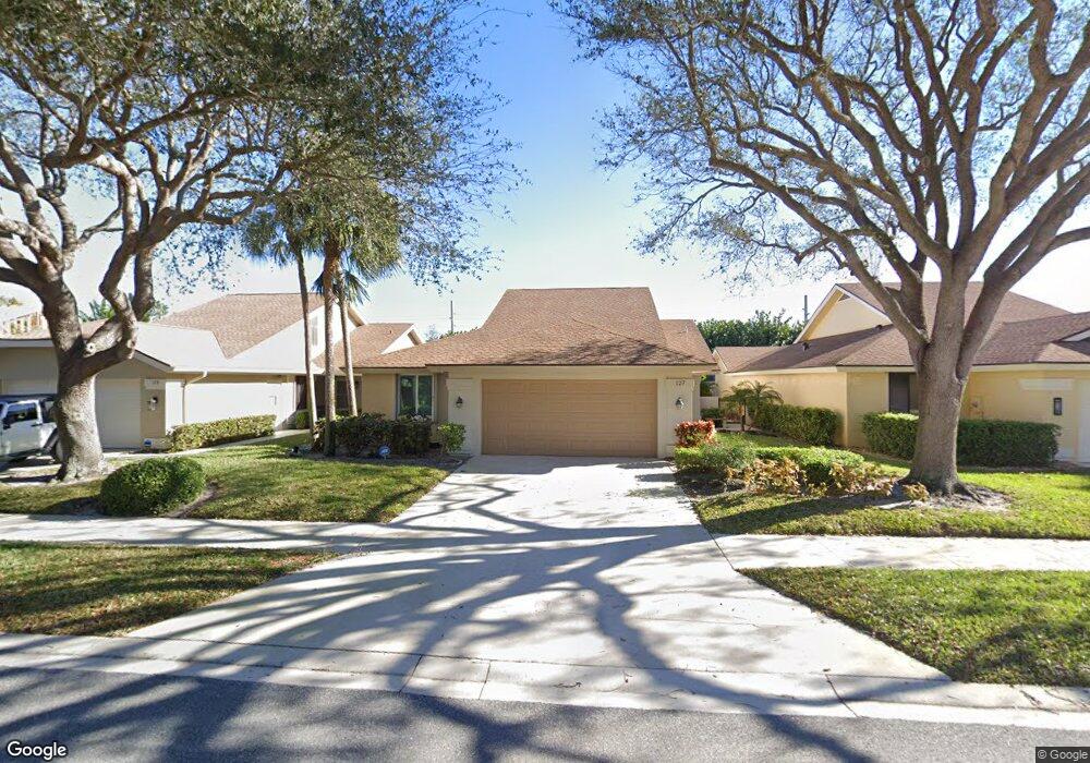 127 Seashore Dr, Jupiter, FL 33477 - photo 1