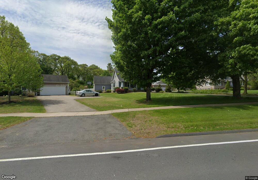 543 Amostown Rd, West Springfield, MA 01089 - photo 1