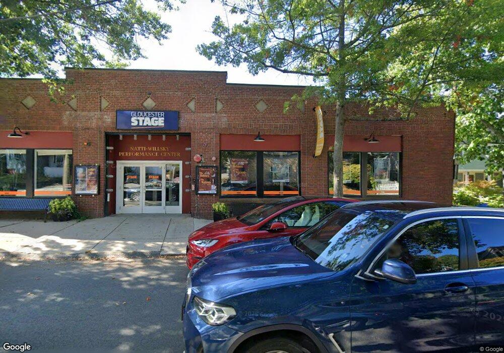 267 E Main St unit R, Gloucester, MA 01930 - photo 1