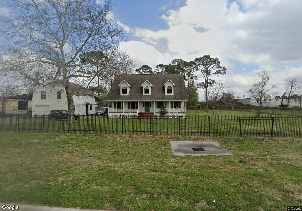 8712 Madie Dr, Houston, TX 77022 - photo 1