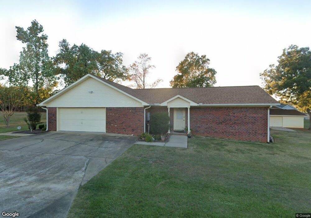518 Bob Hall Rd, Dothan, AL 36305 - photo 1