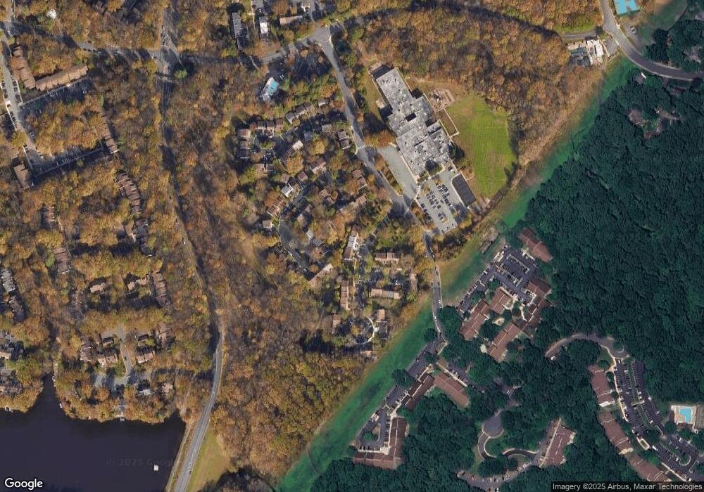 1526 Goldenrain Ct, Reston, VA 20190 - photo 1