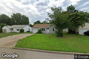 925 N Oak St, Ponca City, OK 74601