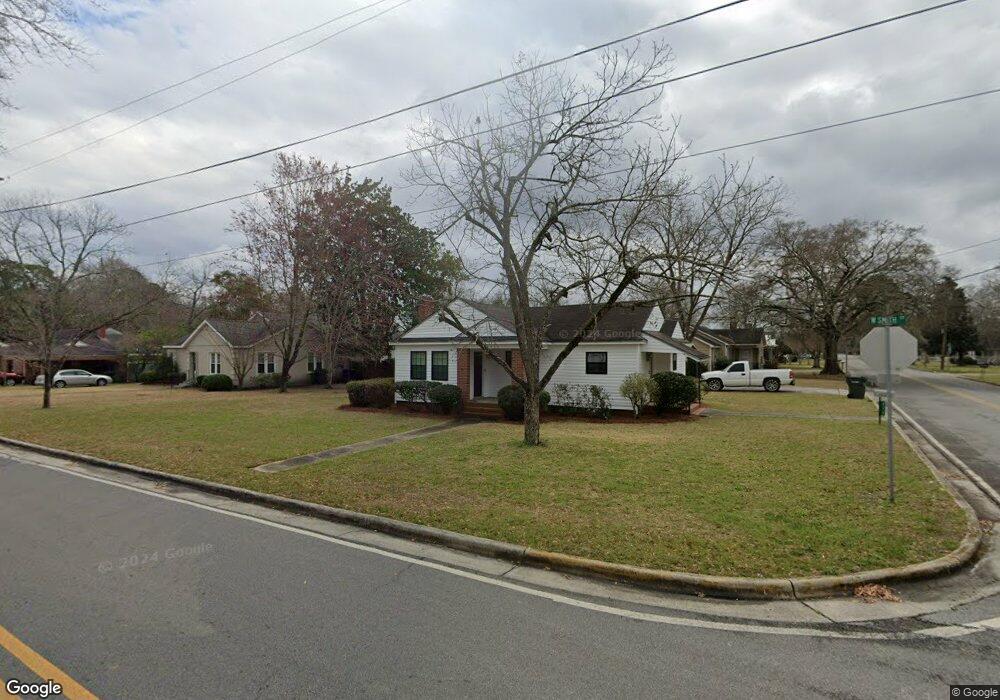 512 W Smith St, Claxton, GA 30417 - photo 1