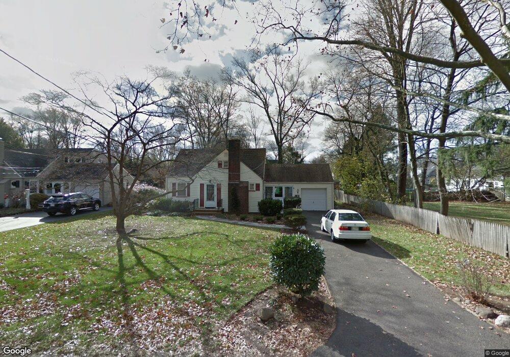 312 Rolling Knolls Rd, Scotch Plains, NJ 07076 - photo 1