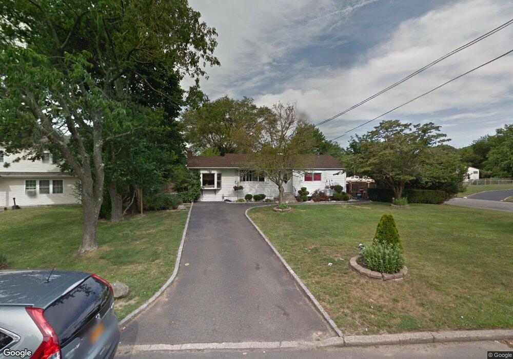 66 Gibbs Rd, Central Islip, NY 11722 - photo 1