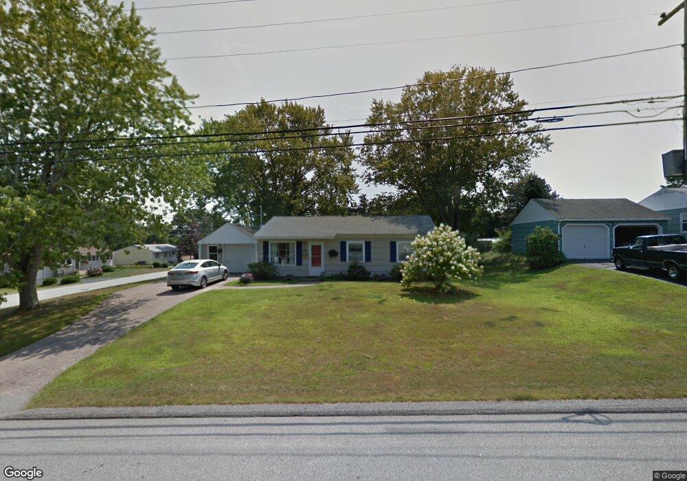 32 Lamphere Rd, Mystic, CT 06355 - photo 1